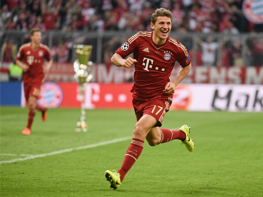 传奇！穆勒拜仁生涯联赛冠军数定格13冠，刷新纪录